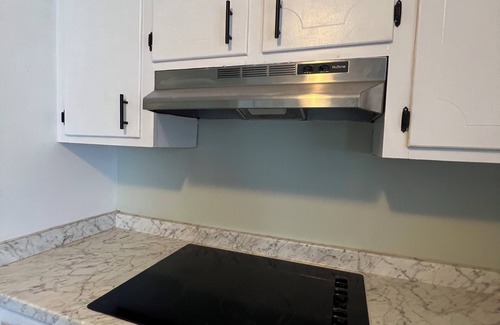 Charleston House | Charming 3-Bedroom Home Located Between Folly Beach and Downtown