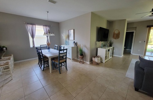 Braden River House | Charming 3-bedroom house with WiFi, fitness room in marvelous Bradenton