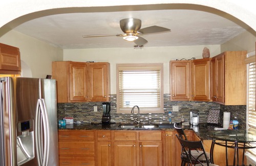 Milwaukee House | Charming 3-bedroom house in lovely Milwaukee near DT and Hospitals