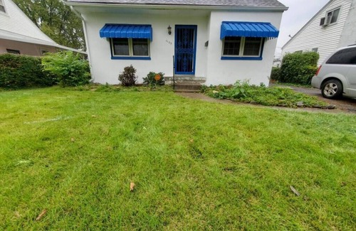 Columbus House | Charming 3-bedroom house in delightful Columbus with AC, WiFi