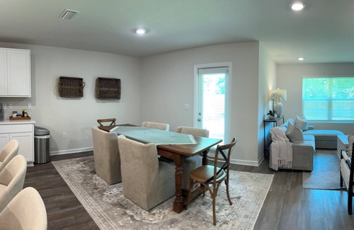 Fairhope House | Charming 3-bedroom house in fabulous Fairhope with WiFi, AC