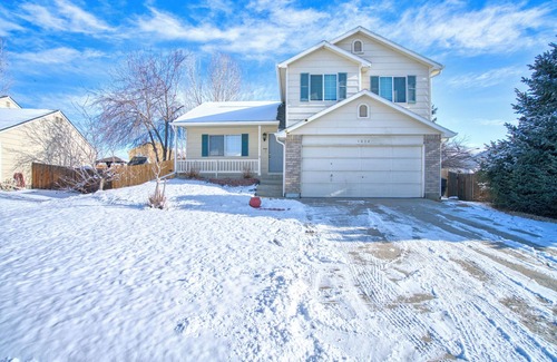Longmont House | Charming 3-bedroom house in delightful Longmont with WiFi, AC
