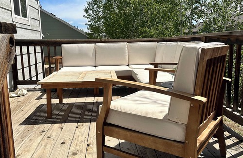 Longmont House | Charming 3-bedroom house in great area of Longmont. 15 min to Boulder.