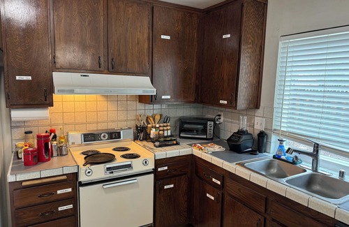 South San Jose House | Charming 3-bedroom house with AC and WiFi in tranquil San Jose