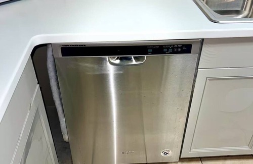 Helotes House | Charming 3-bedroom house in Helotes with AC, WiFi