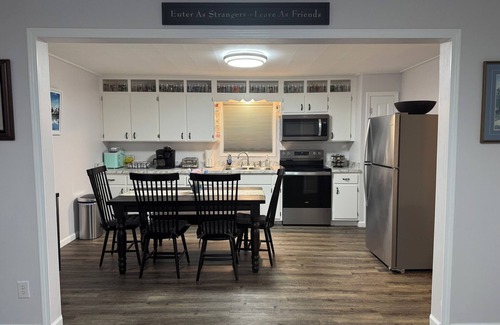 Saint Francis House | Charming 3-bedroom house with WiFi and AC in lovely Loretto