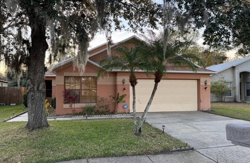 Orlando House | Charming 3-bedroom house with AC and WiFi in awesome Orlando