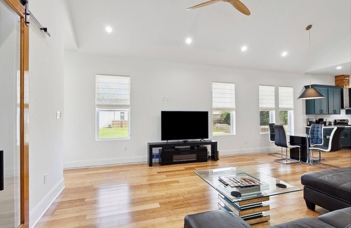 Arabi House | Charming 3-bedroom house with AC and WiFi in Arabi