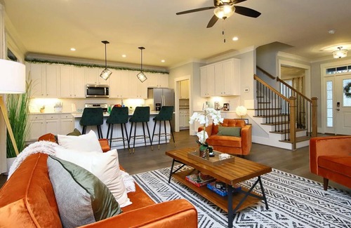 East Durham House | Charming 3-bedroom house with WiFi and AC in welcoming Durham