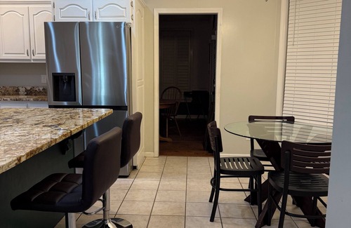 Gavin House | Charming 3-bedroom house with AC in Marion
