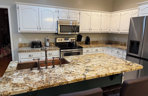 Gavin House | Charming 3-bedroom house with AC in Marion