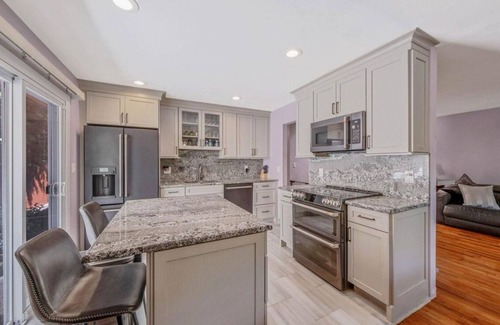 West Hills House | Charming 3-bedroom modern family retreat!