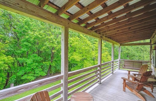 Waterford Cabin | Charming 3-bedroom rebuilt Cabin in Waterford,VA