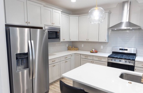 Auburn - Opelika House | Charming 3-bedroom Townhome Kid-Friendly, Auburn