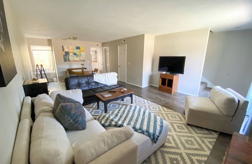 Edmond House | Charming 3-bedroom townhome in Edmond. Entire unit. Easy Check-out Instructions