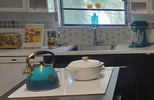 Temple Terrace House | Charming 3 bedroom Townhome with Whimsical Kids Rooms for Family Gatherings!