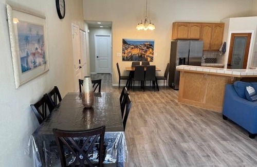 Frazier Park House | Charming 3-bedroom house with AC and WiFi in welcoming Frazier Park