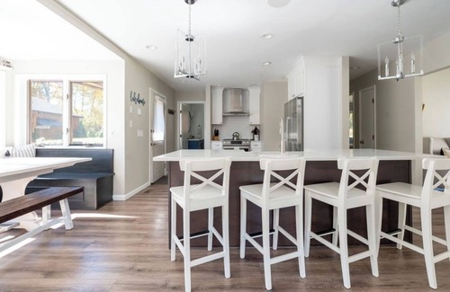 Lake George House | Charming 3-bedroom house with AC, WiFi in brilliant Lake George