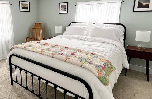 Fultonham Other | Charming 3-bedroom farmhouse with AC, WiFi in serene Middleburgh