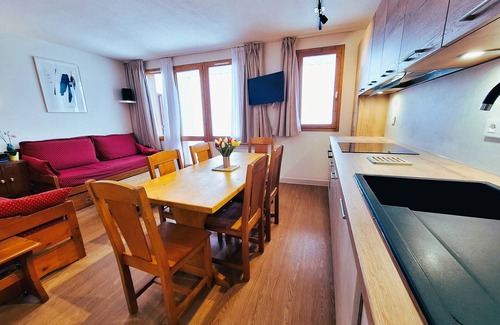 Bellentre Apartment | Charming 3-room apartment with terrace, near slopes, for 6 people in La Plagne