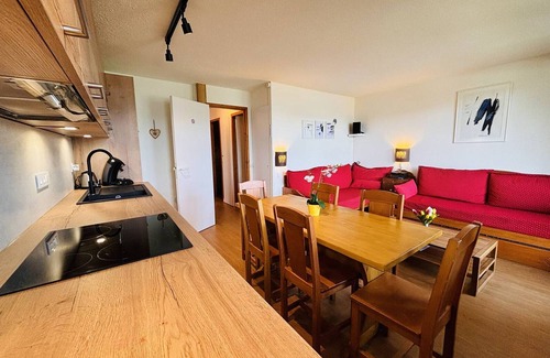 Bellentre Apartment | Charming 3-room apartment with terrace, near slopes, for 6 people in La Plagne