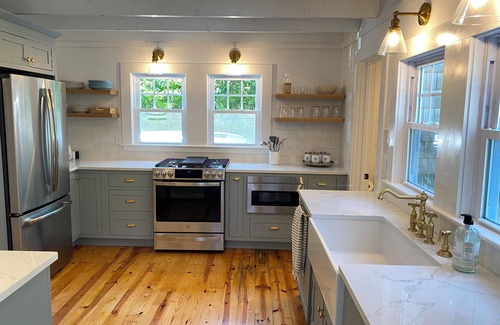 Harwich Port Cottage | Charming 4-bedroom Cottage Steps to Private Beach