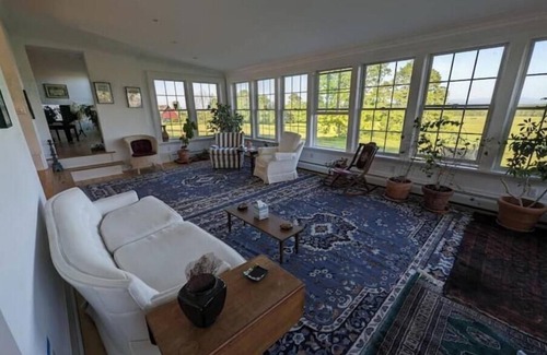Willsboro Other | Charming 4-bedroom farmhouse in terrific Willsboro with WiFi