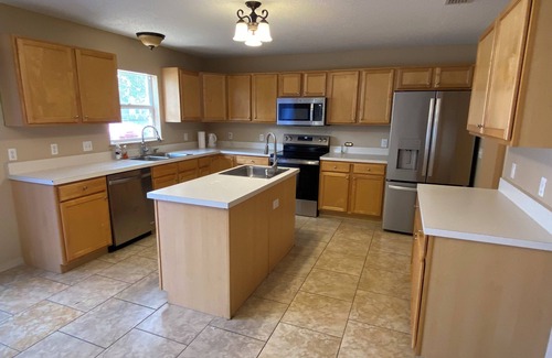 Legacy Park House | Charming 4-bedroom home in Davenport, Orlando, only few minutes to Disney parks