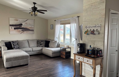 Summerset House | Charming 4-bedroom house in pleasant Summerset only minutes from Sturgis!