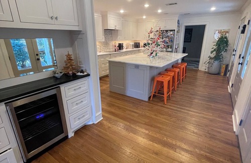 Oxford House | Charming 4-bedroom Home 3 Blocks from Historic Oxford Square in Oxford, MS