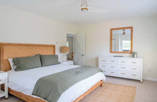 Vineyard Haven Other | Charming 4-bedroom home in marvelous Tisbury walking distance to shops and ferry