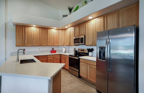 Boulder Mountain Highlands House | Charming 4-bedroom house with resort-like backyard in Northeast Mesa