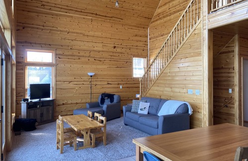 Battle Creek House | Charming 4-bedroom Saint Mary's Lake house in Battle Creek