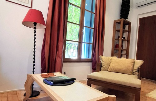 Sete Apartment | Charming 4* furnished apartment for 2 to 3 people.