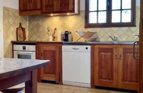 La Salle-les-Alpes Ski Chalet | Charming 4-room family apartment at the foot of Aravet