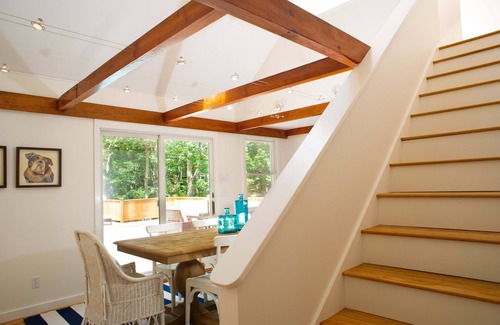 Edgartown House | Charming 4B island getaway with revitalized pool area, beach decor, pet-friendly