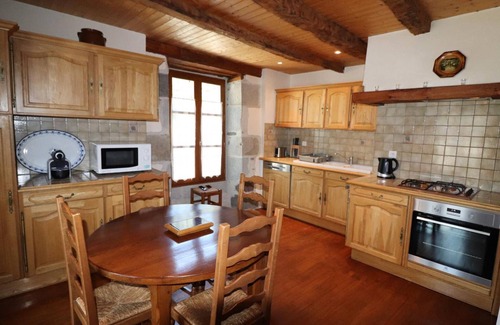 Thiezac Cottage | Charming 5BR Home in Auvergne, Close to Super Lioran Ski Resort, Beautiful Views, Sleeps 10.