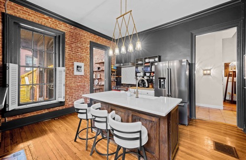 Limerick House | Charming 7BR Home | Bourbon Trail & Attractions!