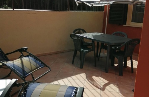 Lozari Condo | Charming air-conditioned accommodation Communal swimming pool 4 people