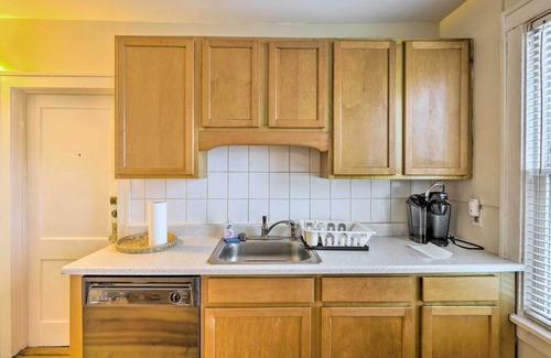 Melrose House | Charming Albany Retreat ~ 3 Mi to Downtown!