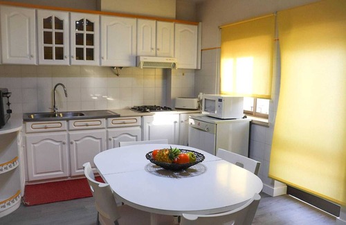 Alfornelos Apartment | Charming and comfortable 380 m from the beach