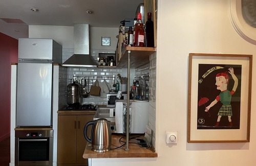 Quartier de la Folie-Mericourt Apartment | Charming and comfortable apartment