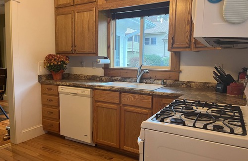 Waynesville House | Charming and cozy 1920's bungalow with mountain views. Pet-friendly