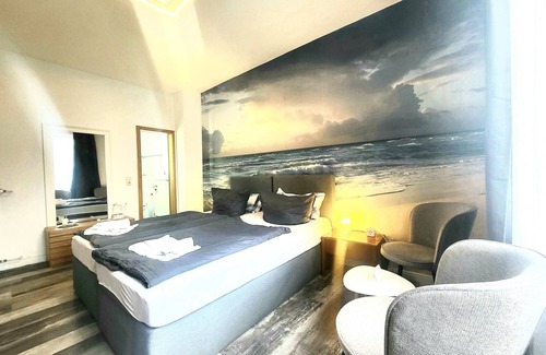 Cuxhaven Hotel | "Charming and Cozy Hotel in Cuxhaven City Center, Steps from the Harbor
