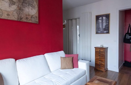 Les Lilas Apartment | Charming and practical cocoon of love