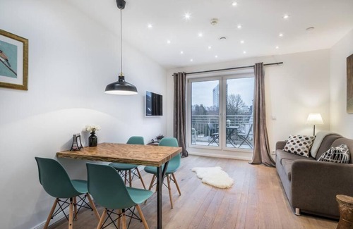 Barmbek-Sued Apartment | Charming Apartment Close to Heart of Hamburg