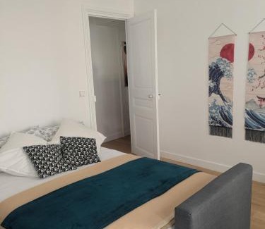 3rd Arrondissement Apartment | Charming apartment - famous Marais neighborhood