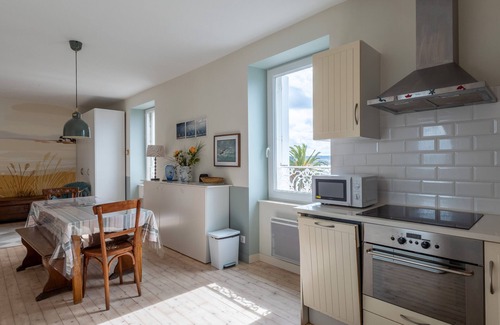 Locquirec Apartment | Charming Apartment in Locquirec with Sea View