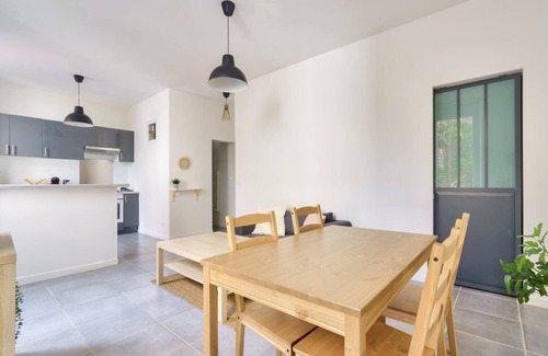 7th Arrondissement Apartment | Charming apartment located 10 min from the seaside