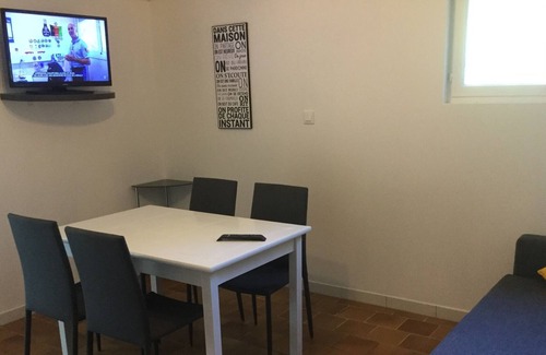 Anduze Apartment | Charming apartment on the heights of Anduze